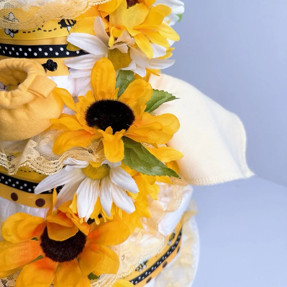Bee Diaper Cake, Bumblebee Baby Shower